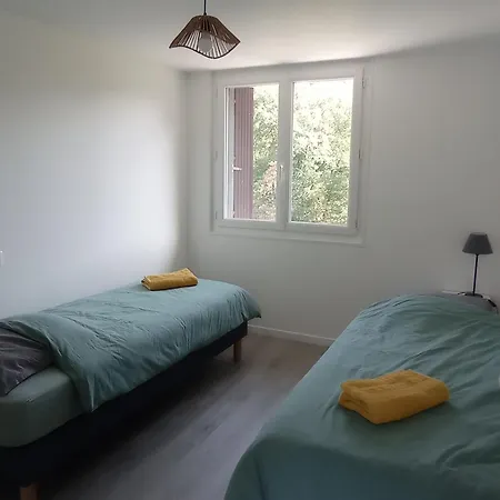 Aux 2 Rivières Couette-café *